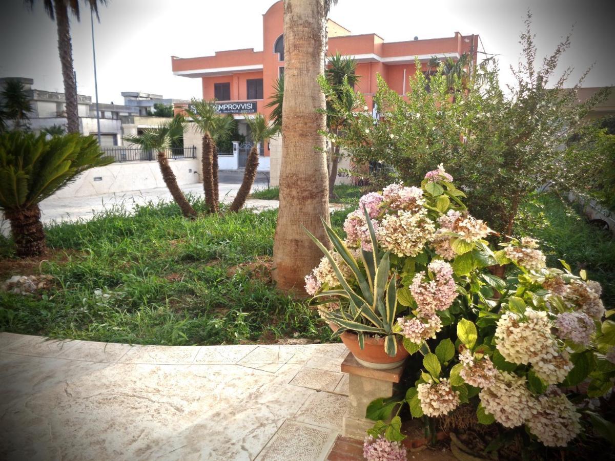 B&B Dei Ciclopi Salice Salentino Kültér fotó